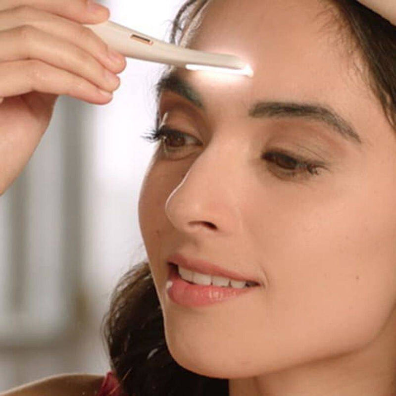 Flawless Dermaplane Glow