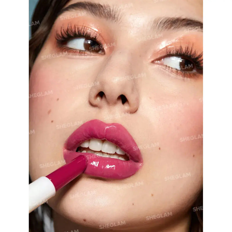 Sheglam Pout Perfect Shine Lip Plumper Spring 
Fever 2g