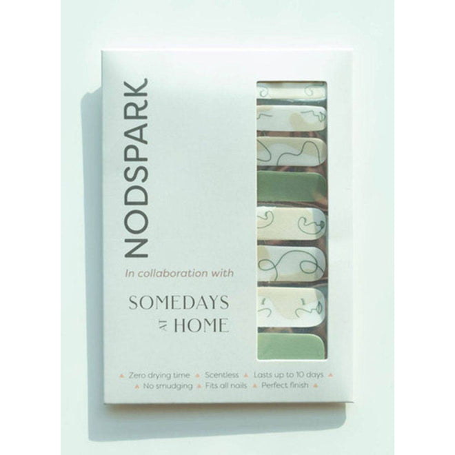 Nodspark Manicure On the Go No Drying Time Nail Wrap Botanical