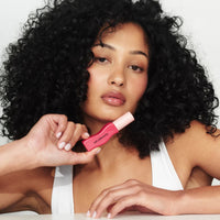 MCoBeauty Golden Glow Lip Oil Berry Bliss