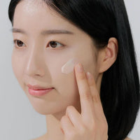Skin1004 Madagascar Centella Tone Brightening Tone Up Sunscreen SPF50+ 50ml