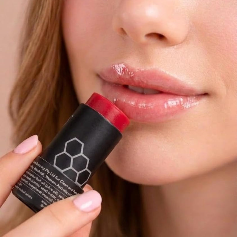 Clean & Pure Lip Balm Tinted Strawberry 6g