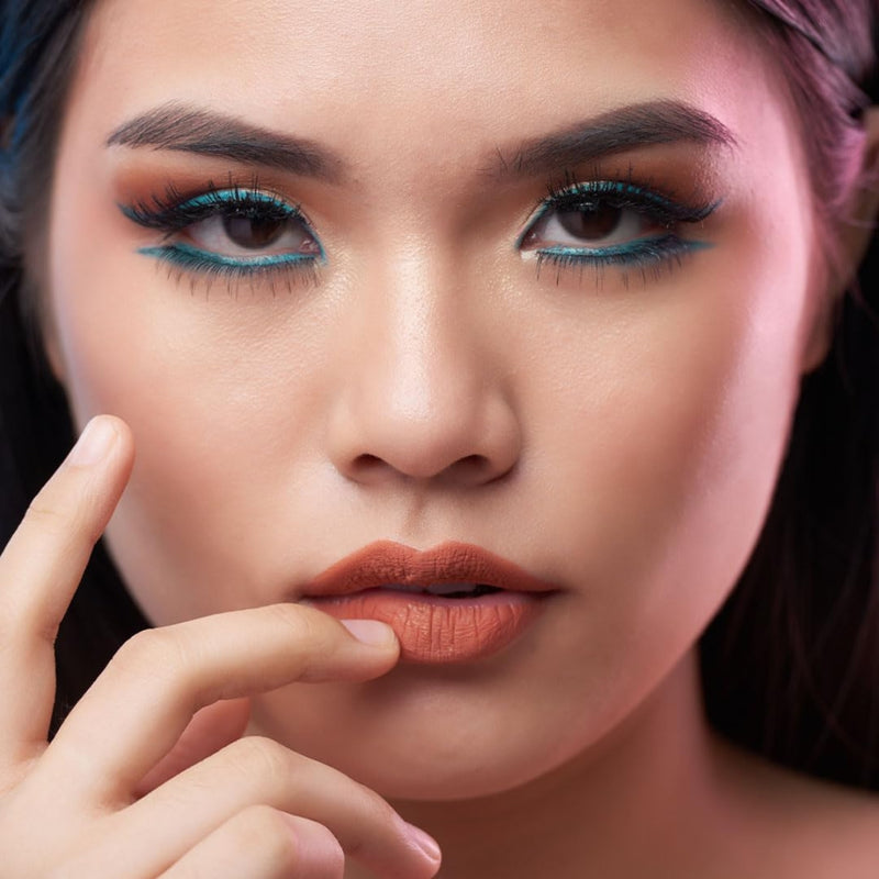 LA Girl Glide Gel Eyeliner Mermaid Blue 1.2g
